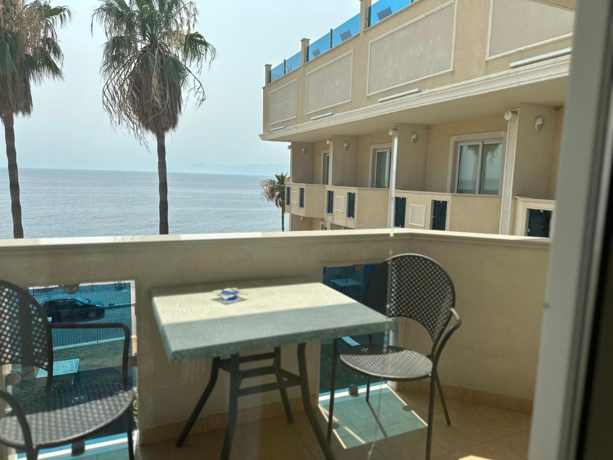 Gardenia Hotel Лаццаро Екстер'єр фото